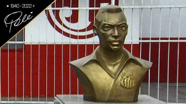 Apenas fotos e a memória de quem estava na Rua Javari permitem recordar o gol mais bonito do 'Rei' Pelé