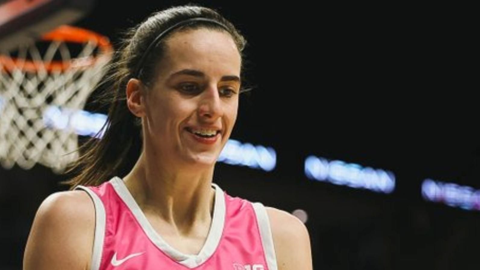 Caitlin Clark goes behind the back with this nolook bounce pass ESPN