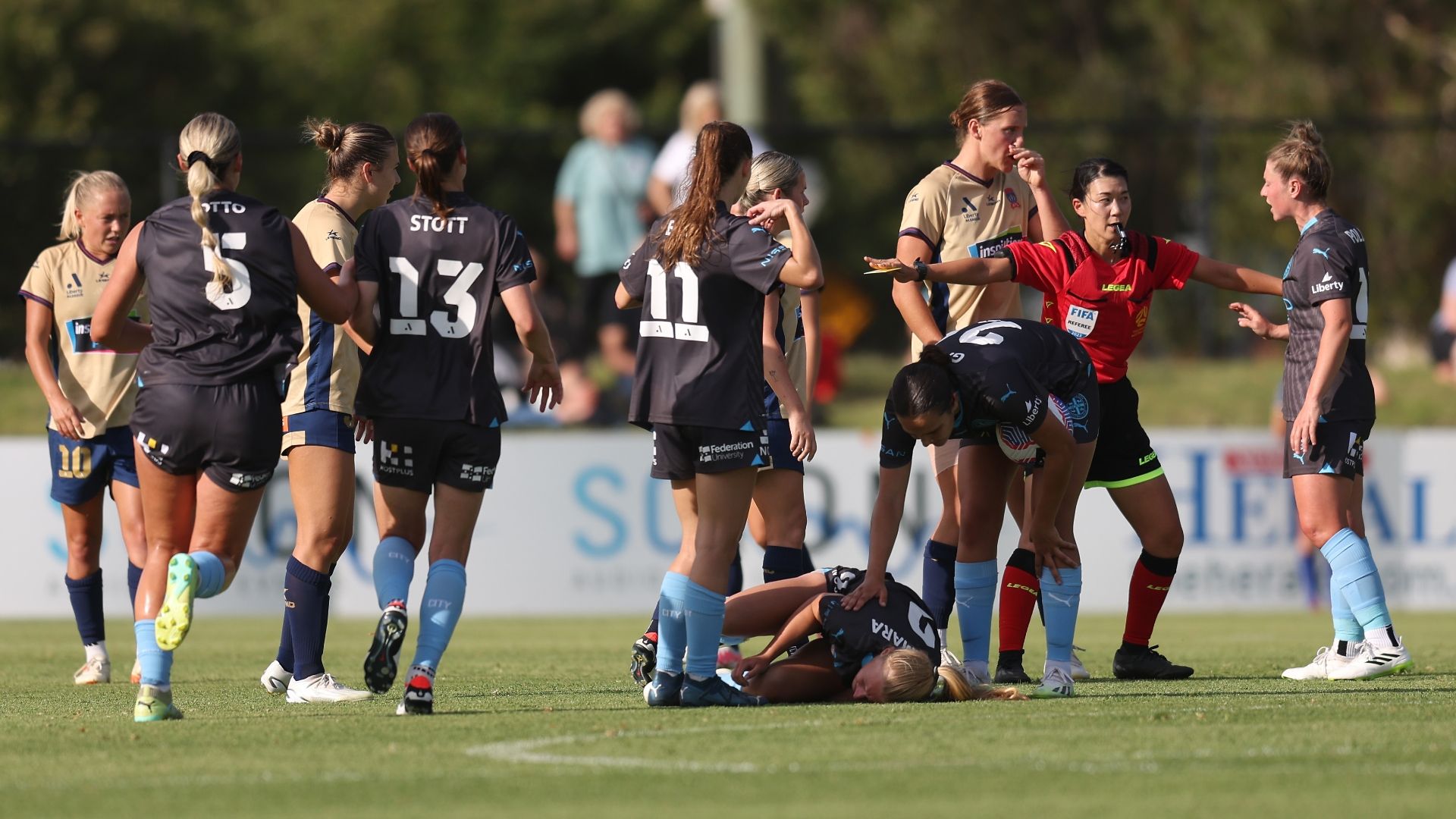 Vibrant 'in Shock': Star Downed In Cruel Injury Blow Landscape for Desktop Vibrant 'in Shock': Star Downed In Cruel Injury Blow Landscape for Desktop