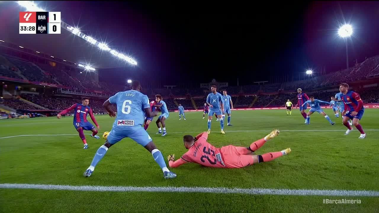 raphinha-strikes-first-for-barcelona-off-a-corner-espn-video