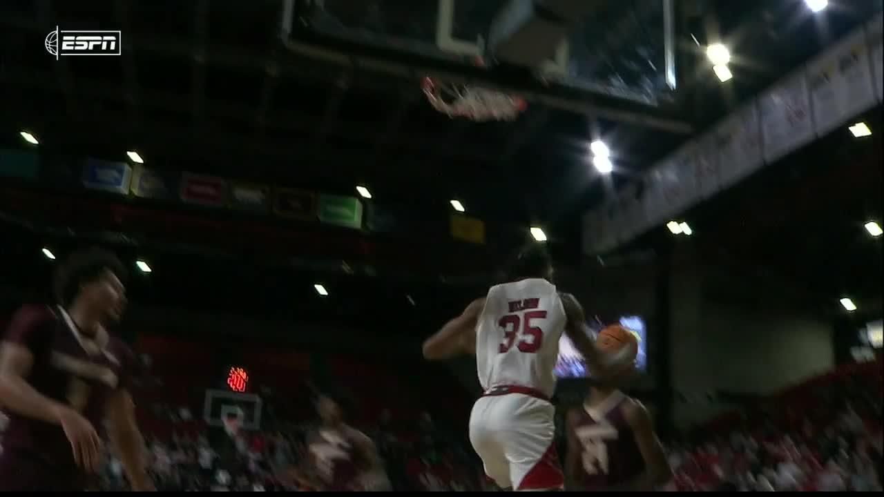 Izaiyah Nelson throws down big dunk vs. Texas State Bobcats - ESPN Video