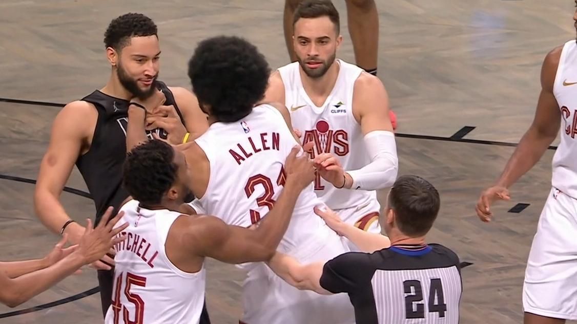 Ben Simmons, Jarrett Allen get into shoving match ESPN Video