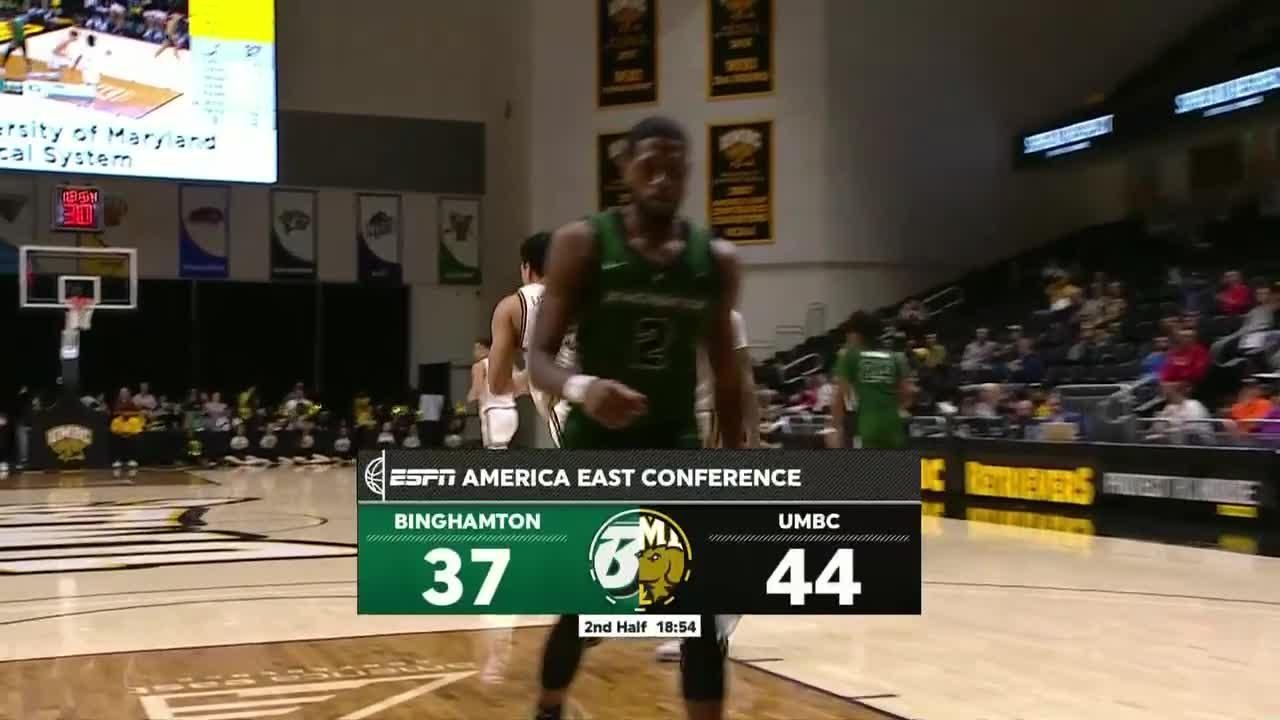 Max LorcaLloyd throws down powerful jam vs. Binghamton Bearcats ESPN
