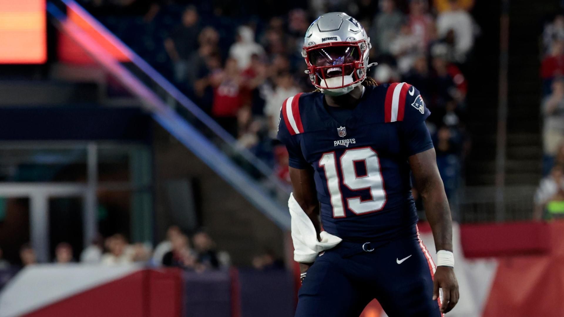 Rookie Joe Milton finds JaQuae Jackson for a Patriots' TD ESPN Video