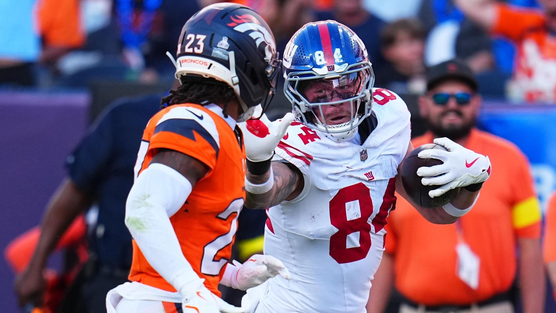 Broncos Remontan 33 Puntos en el Último Cuarto: ¡Victoria Épica! 2 Theo Johnson atrapa el balón desviado y anota un touchdown de 41 yardas.