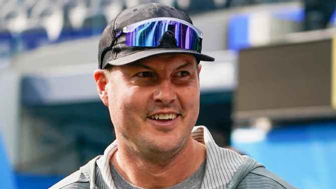 Our guide to every Week 15 NFL game: Matchup previews, predictions and what's at stake 76 i?img=%2Fmedia%2Fmotion%2F2025%2F1210%2Fdm 251210 philip rivers%2Fdm 251210 philip rivers