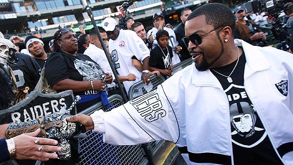 Ice Cube, Raiders exec team up in basketball league