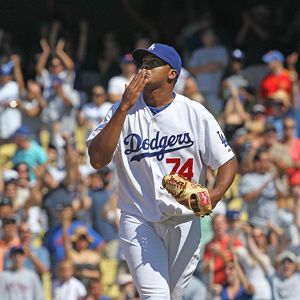 Closer Kenley Jansen's right arm is the 'wrong' arm - Los Angeles