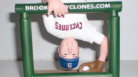 Derek Jeter 2009 World Series Champion Bobblehead for Sale in