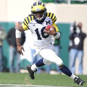 Michigan football hires Denard Robinson for off-field role