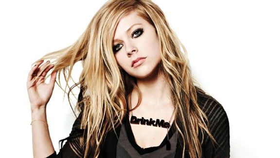 Bugün öğrendim ki: Avril Lavigne'in iki kez...