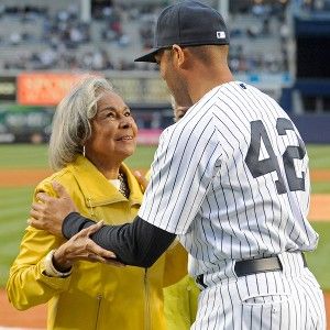 Jackie Robinson's widow, Rachel, proud of New York Yankees
