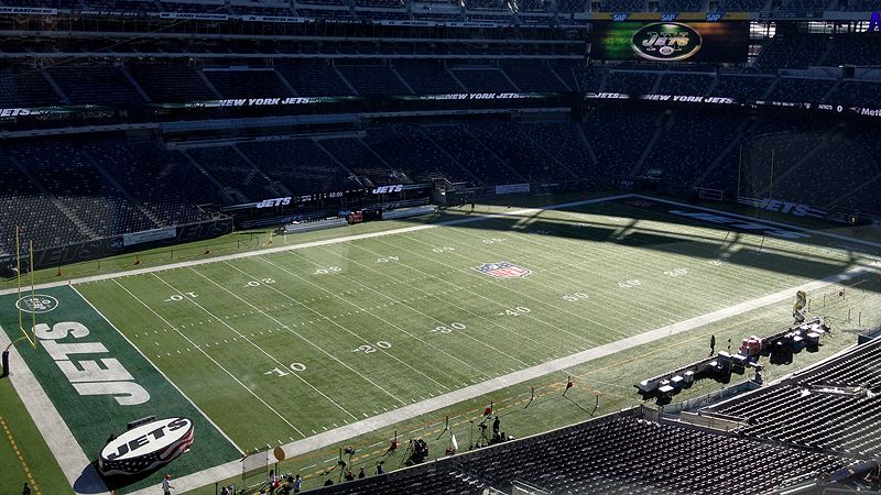 Giants will have own logo at midfield at MetLife Stadium