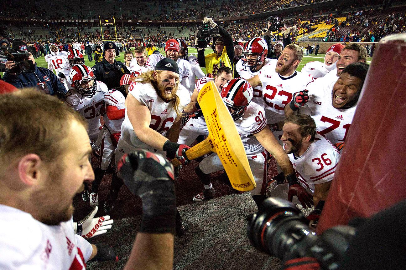 Wisconsin Badgers leaving Paul Bunyan Axe in locker room until after ...