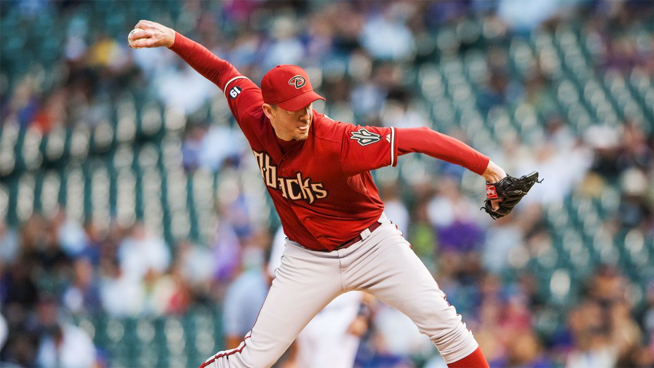 Boston Red Sox acquire Arizona Diamondbacks RHP Brad Ziegler for 2