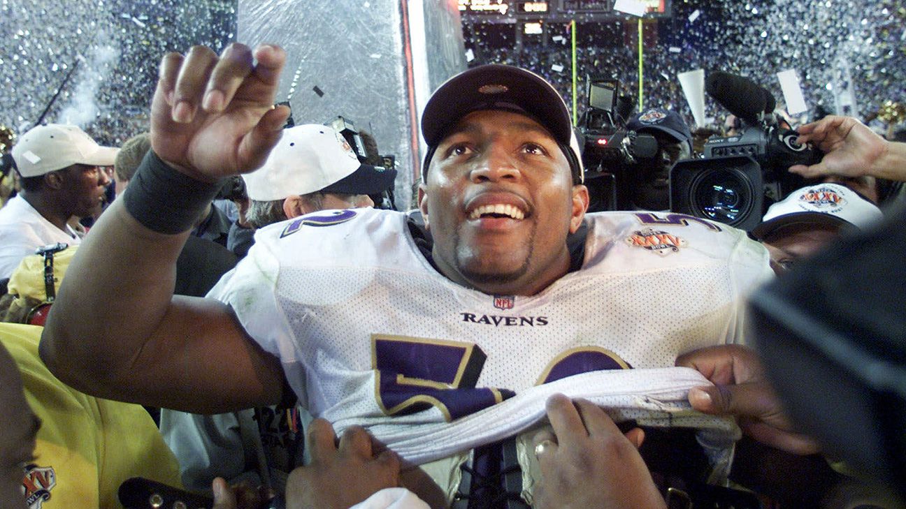 Ray Lewis has triumphant final home game as Ravens beat Colts in