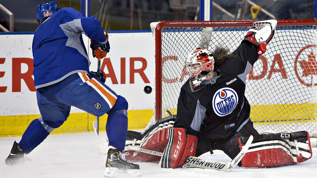 Women's goalie practices with Oilers espnW ESPN