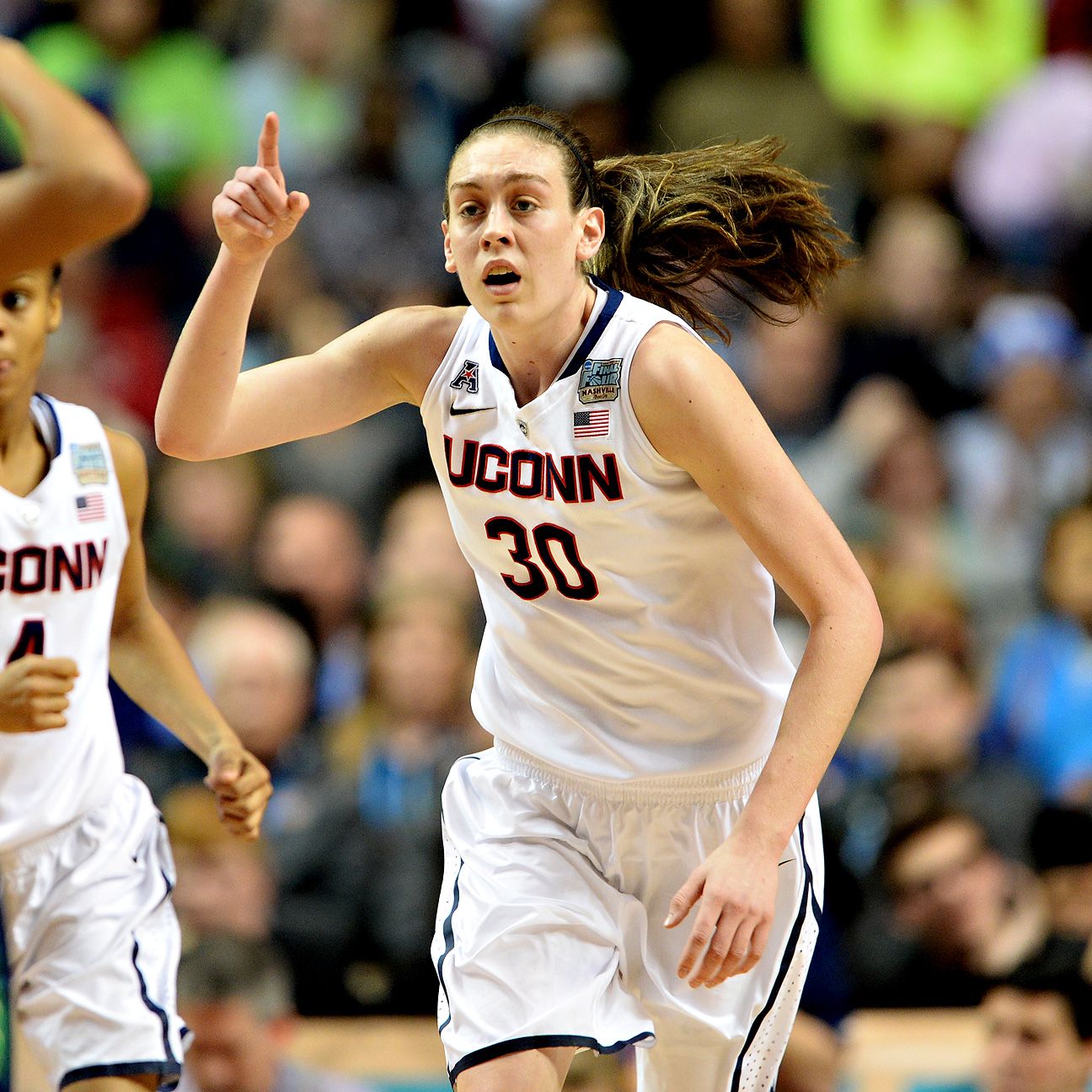 Women's Final Four 2014 Connecticut Huskies Breanna Stewart comes up