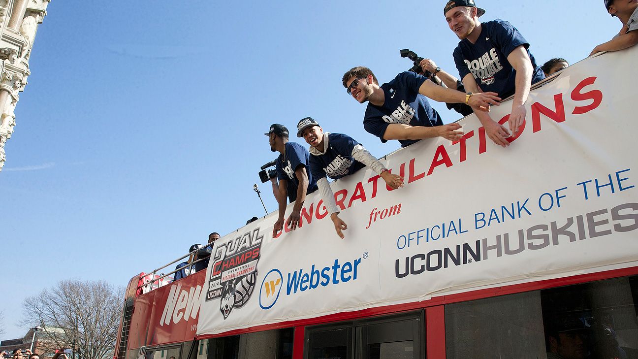 Large crowds cheer Connecticut Huskies men's, women's ...