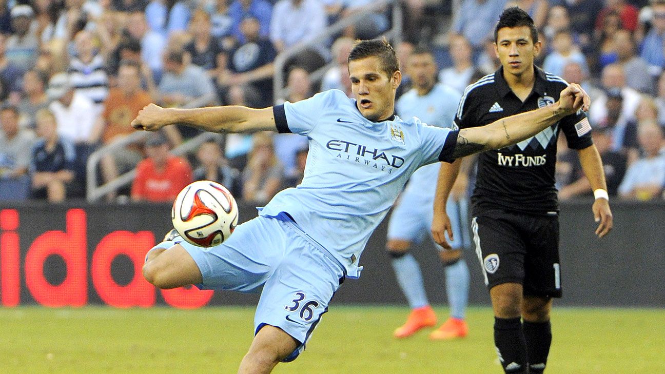 Manchester City Loan Bruno Zuculini To Aek Athens