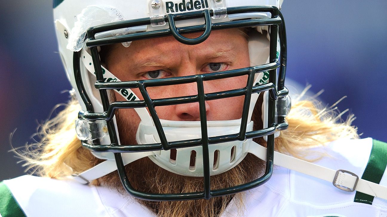 Jets promote center from practice squad with Nick Mangold (neck) sore