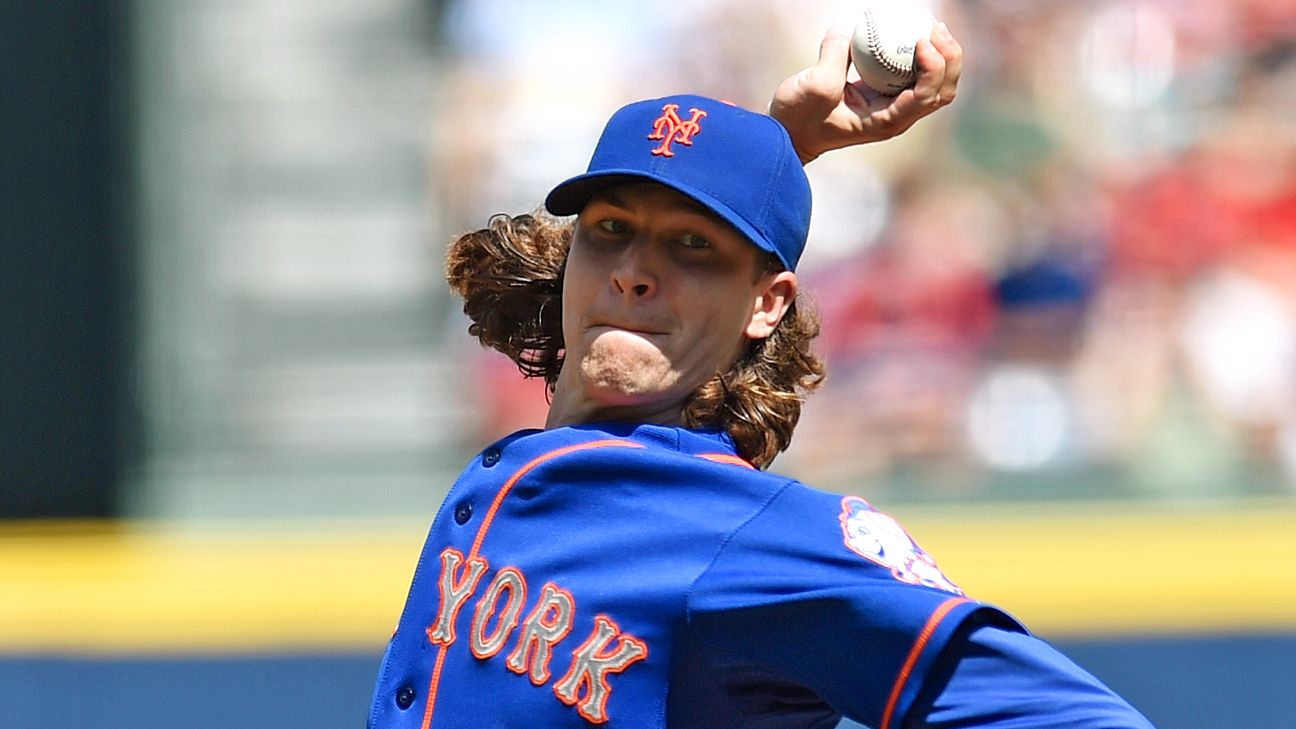 Jacob deGrom named Sporting News NL Rookie of the Year
