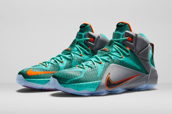 NIKE LEBRON – LeBron James Shoes2021-22 Timeline