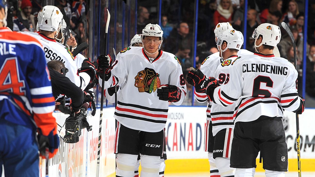 Hossa, Blackhawks find 'killer instinct' in 7-1 drubbing of Oilers ...