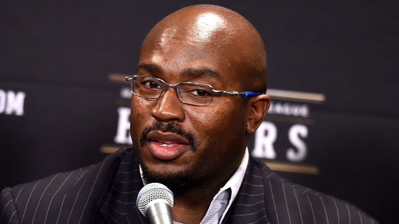 Will Shields' legacy remains with Chiefs through their veteran players