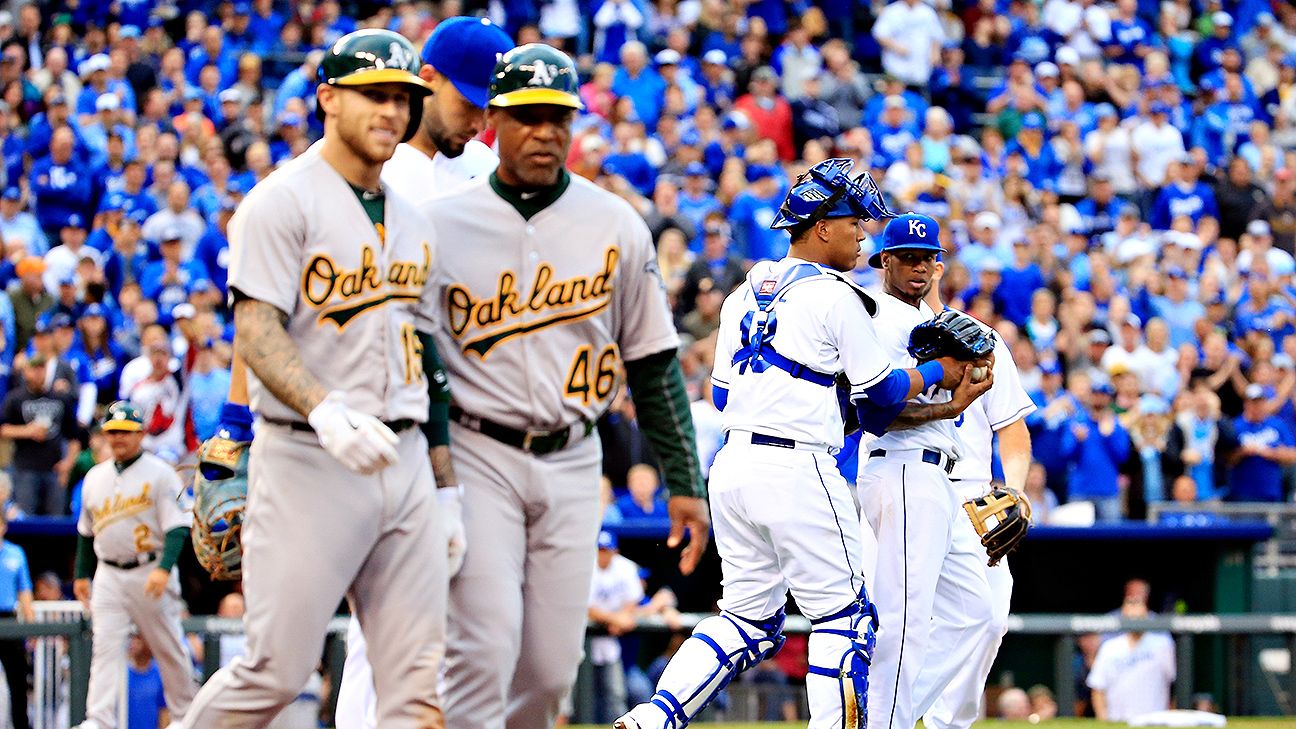 Royals' Ventura ejected after hitting A's Lawrie with fastball