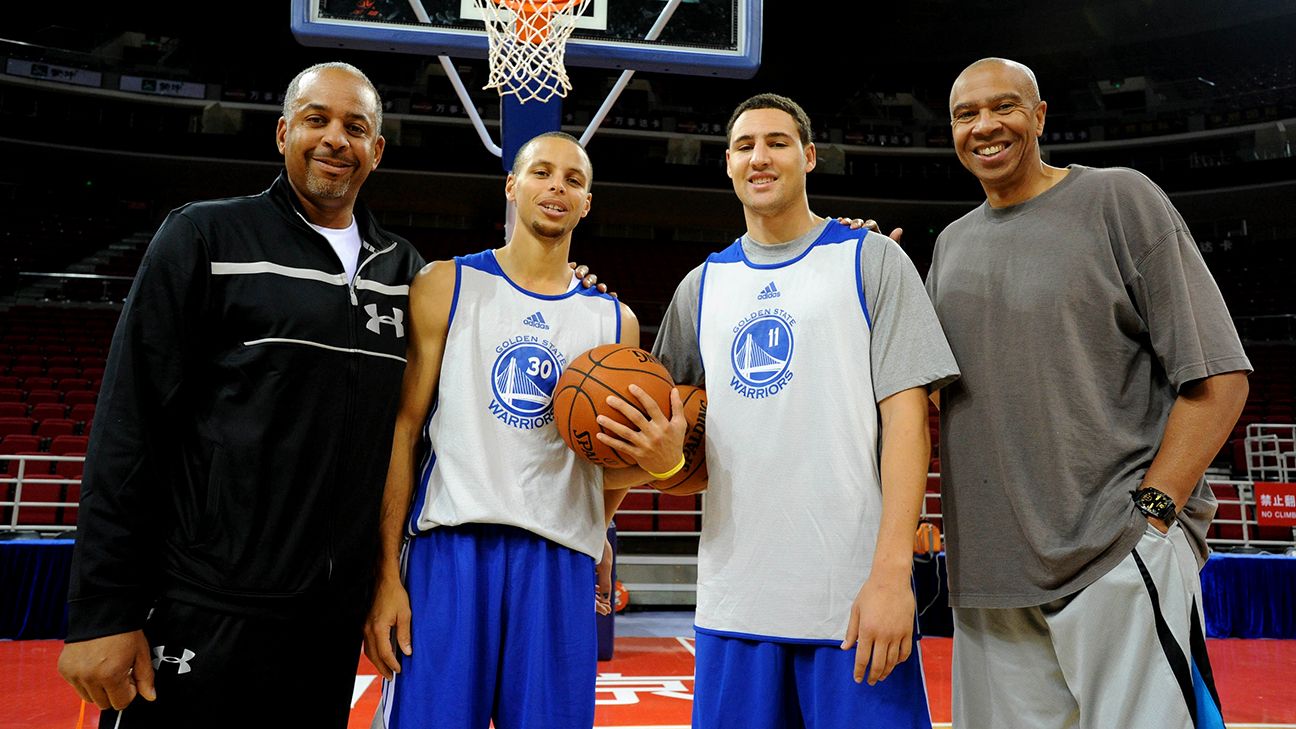 Watch Klay Thompson make a crazy shot, while his brother Trayce