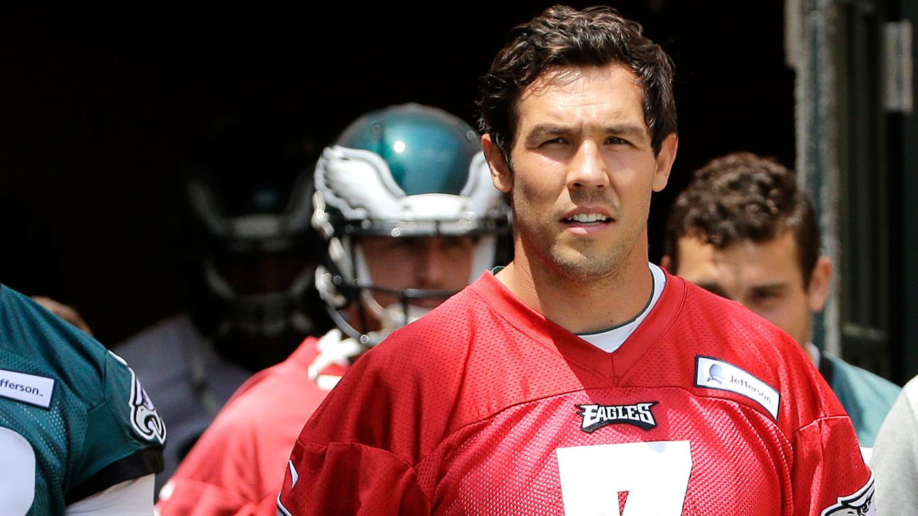 Sam Bradford of St. Louis Rams traded to Philadelphia Eagles for Nick Foles  - ESPN