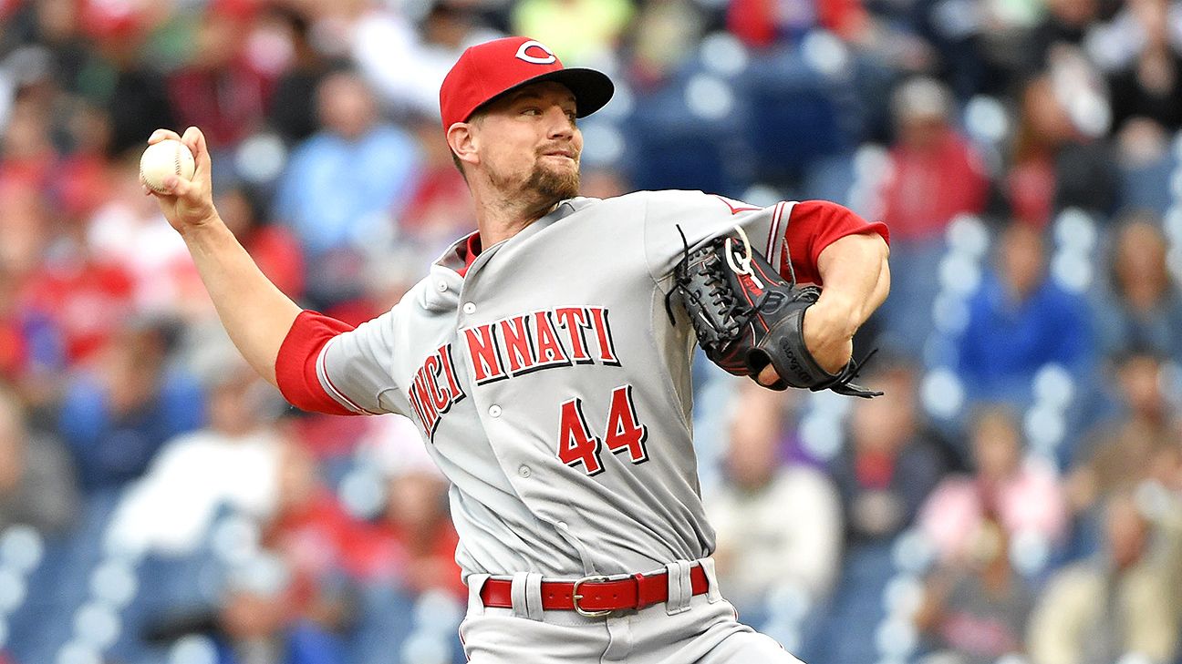 San Francisco Giants acquire Mike Leake from Cincinnati Reds - ESPN