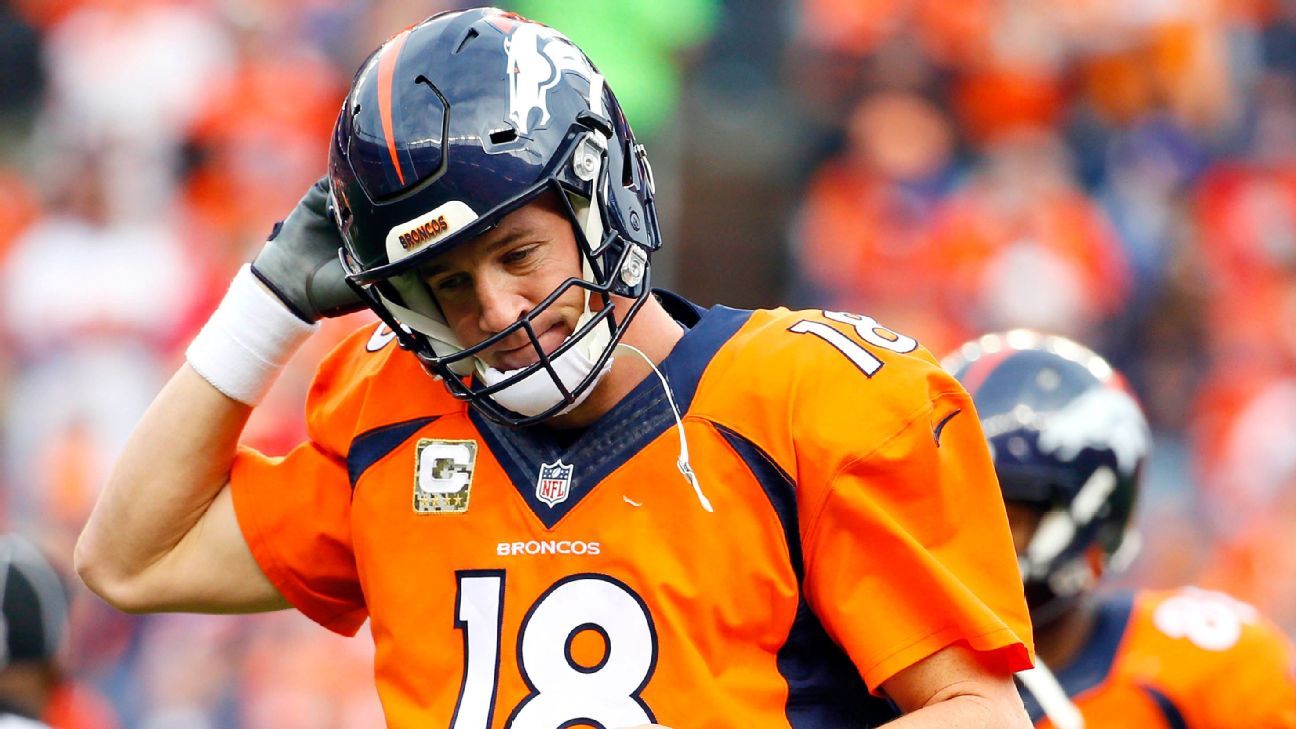 Peyton Manning of Denver Broncos pulled on same day he sets NFL record for  yards - ESPN