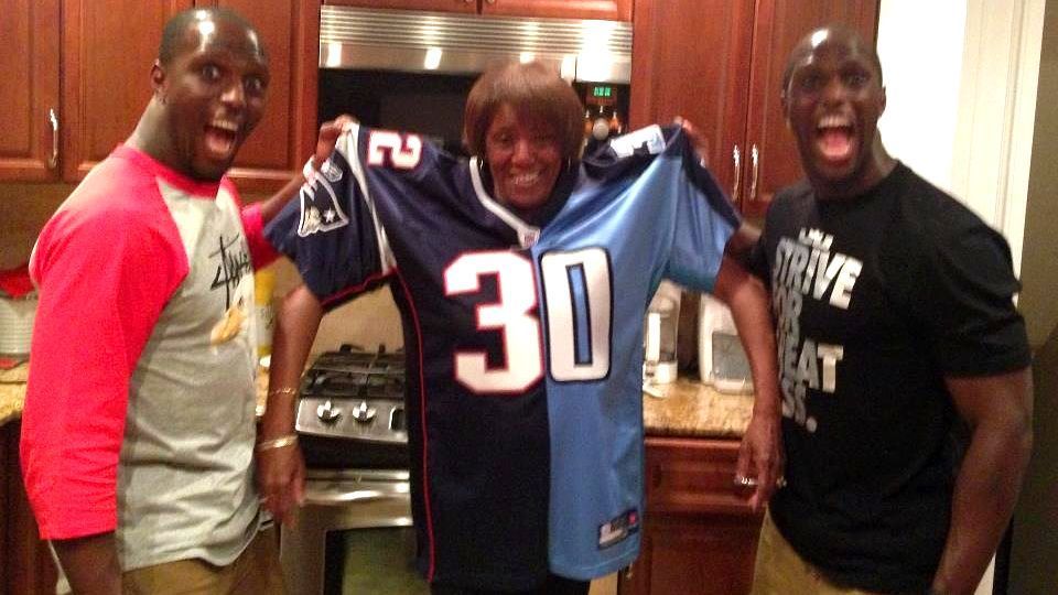 The best story of Patriots-Titans week? No doubt, it's 'Mama McCourty' -  ESPN - New England Patriots Blog- ESPN