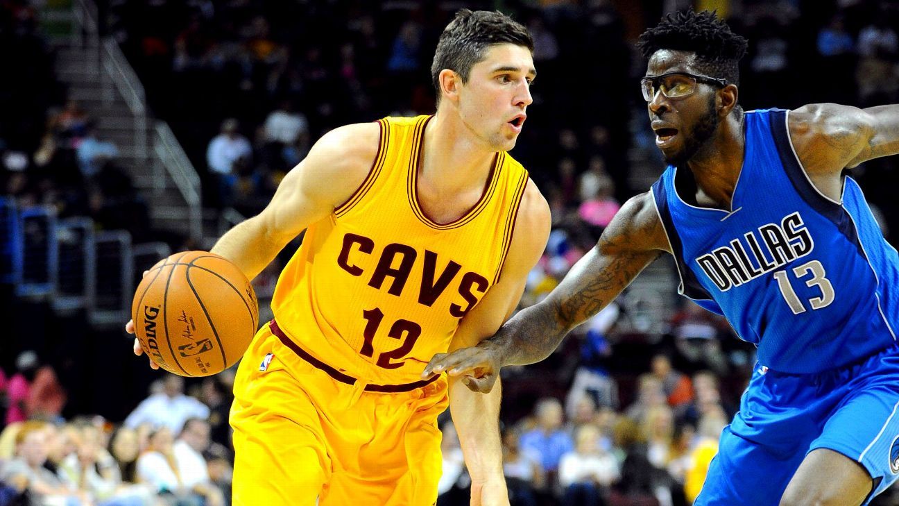 Cleveland Cavaliers trade Joe Harris to Orlando Magic