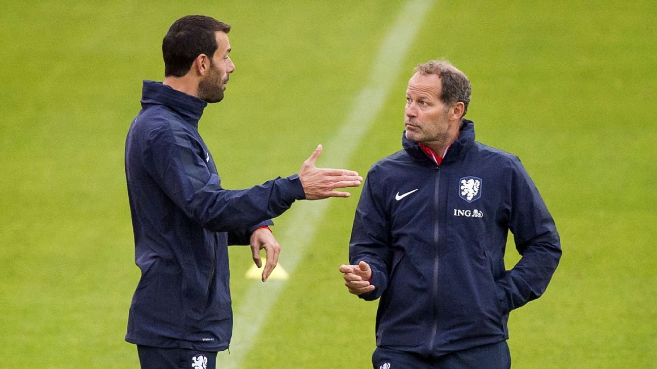 Ruud van Nistelrooy to join PSV Eindhoven coaching staff