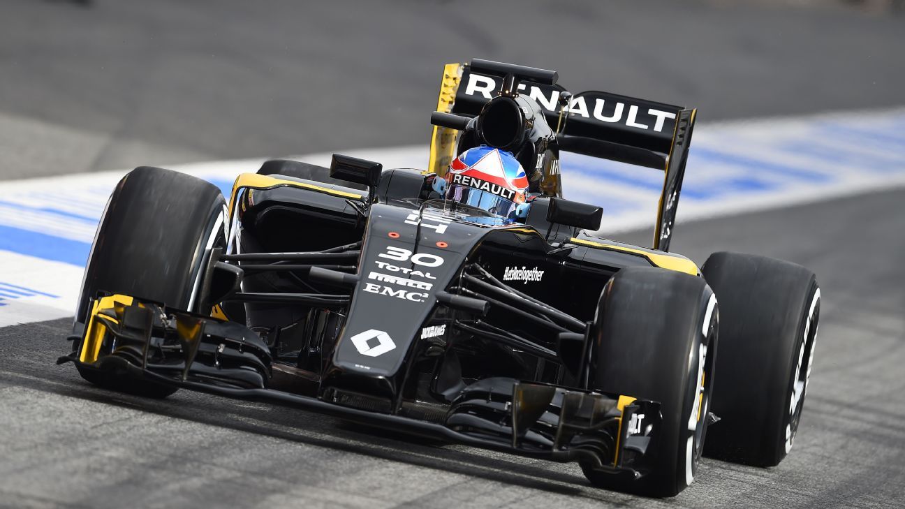 New Renault RS16 launched at opening test - ESPN