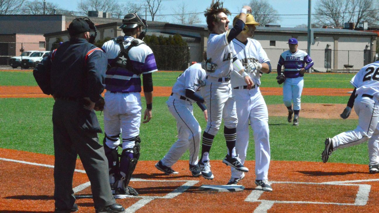 Baseball No. 15 Malden Catholic 3, No. 5 St. PeterMarian (8 inn