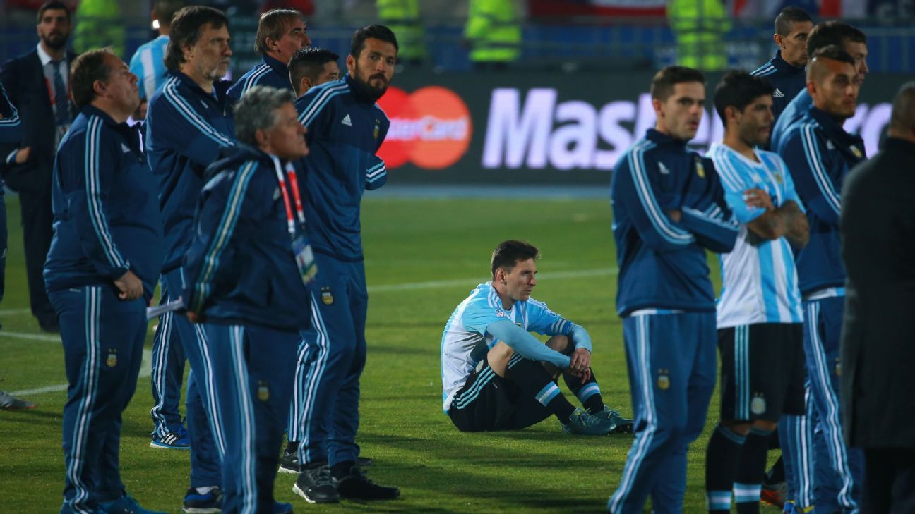 Matías Fernández took the perfect penalty to win Copa America