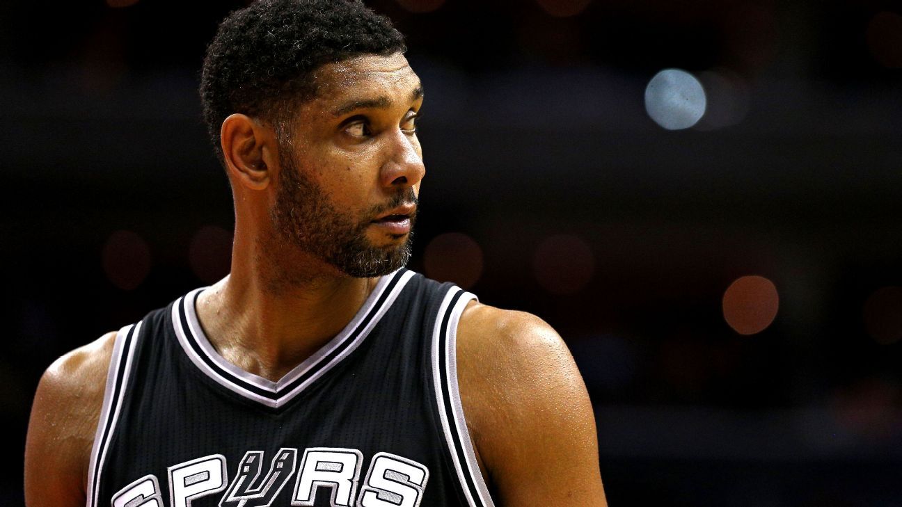 San Antonio Spurs to retire Tim Duncan's No. 21 jersey on Dec. 18