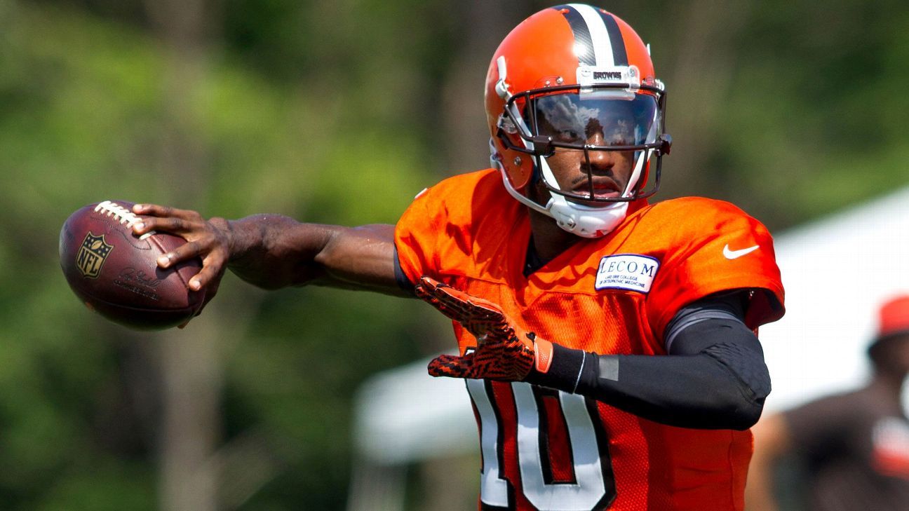 Cleveland Browns' Robert Griffin III: It's not my job to judge