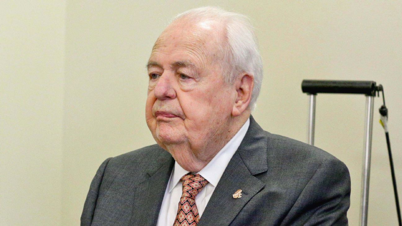 Tom Benson reaches settlement with family over Saints, Pelicans discord