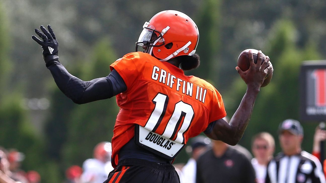 Robert Griffin III to Corey Coleman heating up and 8 other takeaways from  Browns training camp 