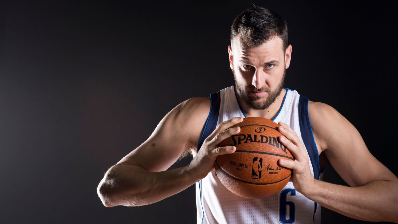 Andrew Bogut says he's talking extension with the Warriors 