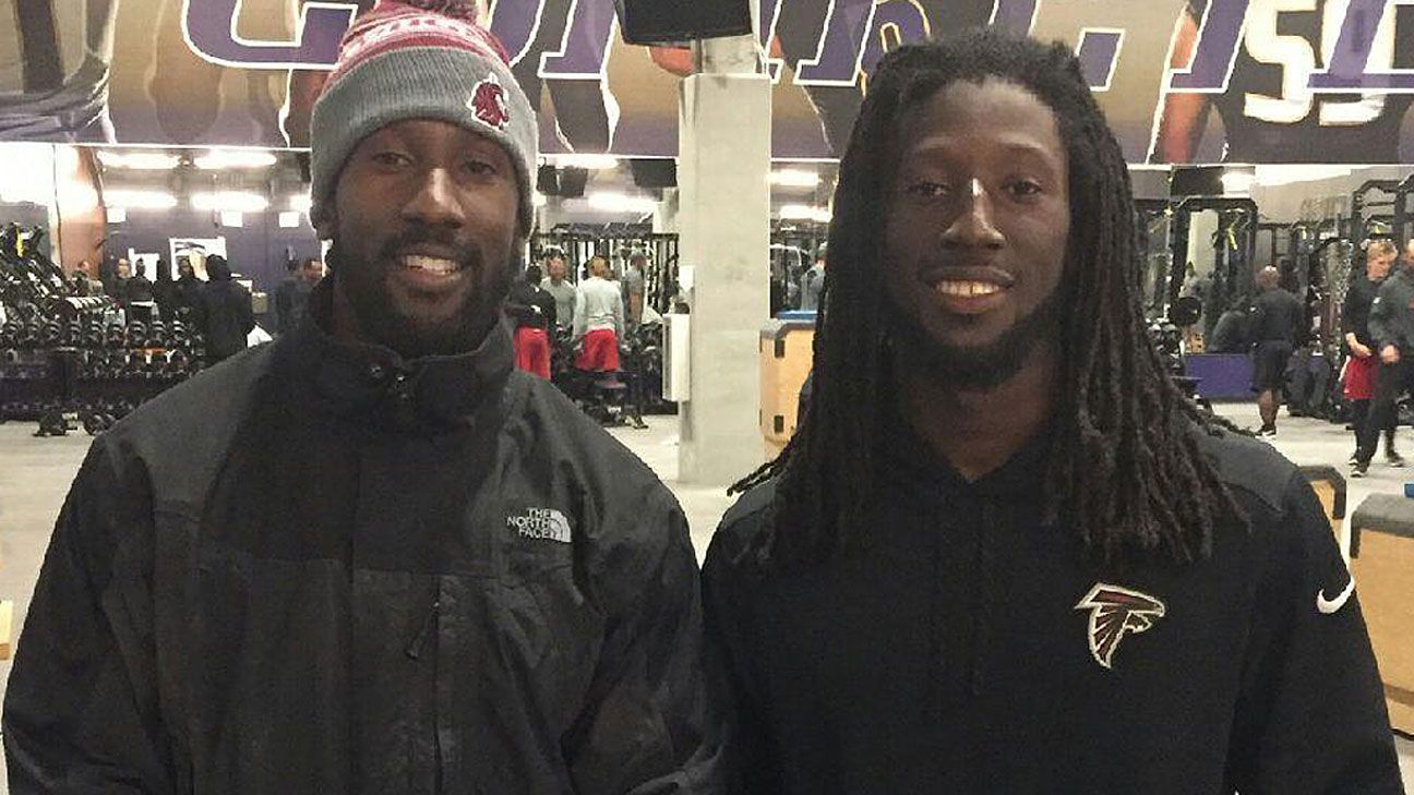 Football is the family business for the Seattle Seahawks' Marcus Trufant  and his brothers 