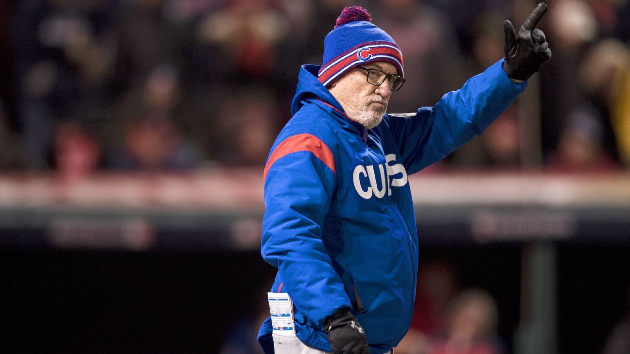 Cubs Manager Joe Maddon Gets in the Ring To Help Englewood Kids