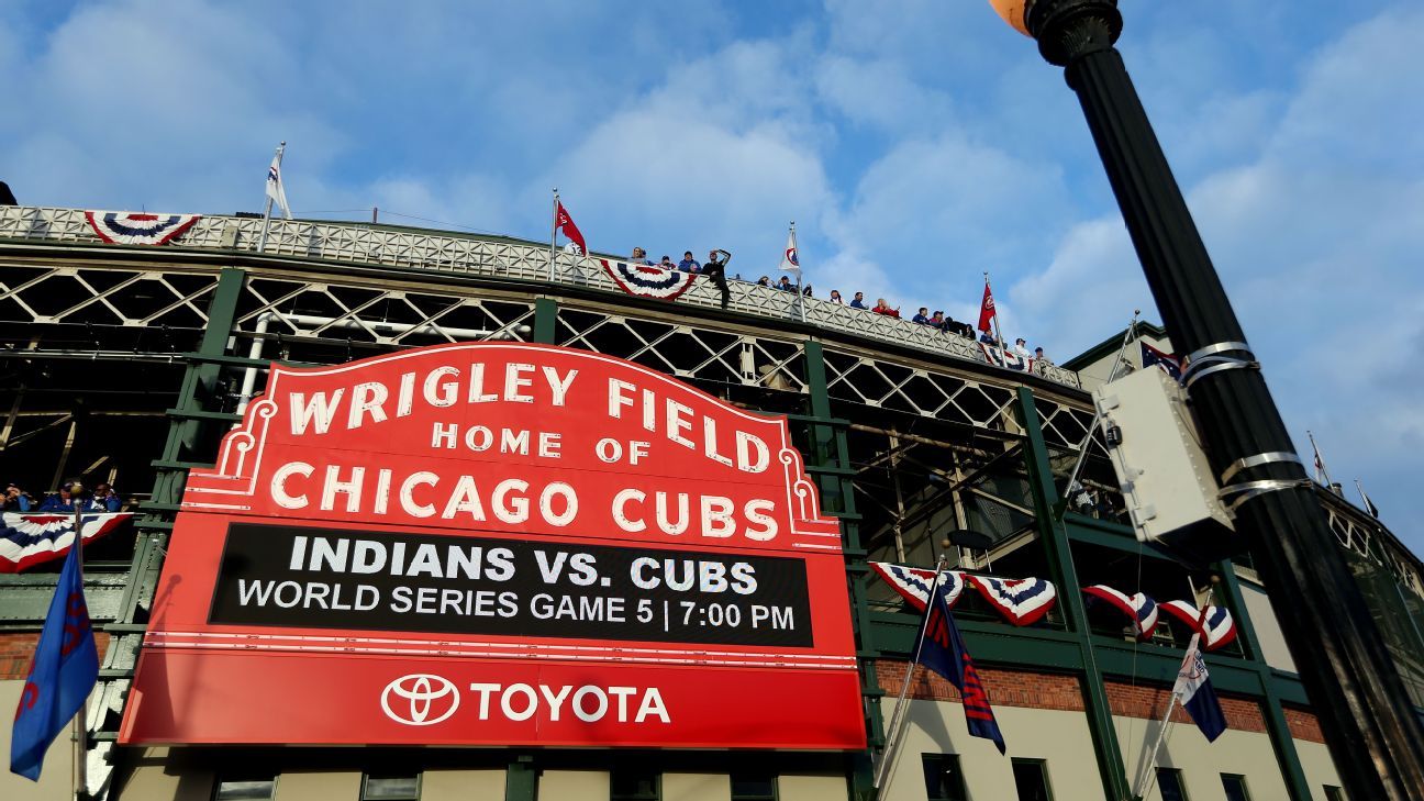 Harry Caray to sing the 7th inning stretch 2016 playoffs and world