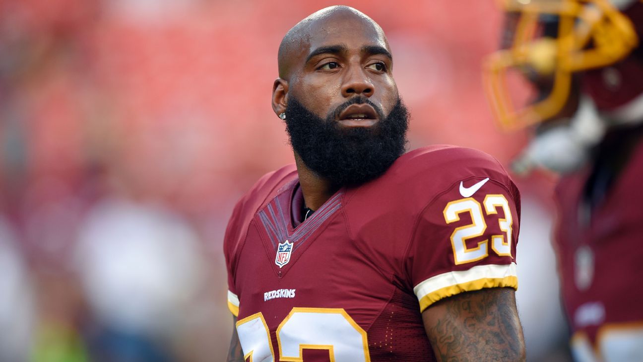 Redskins restructure contract of safety DeAngelo Hall