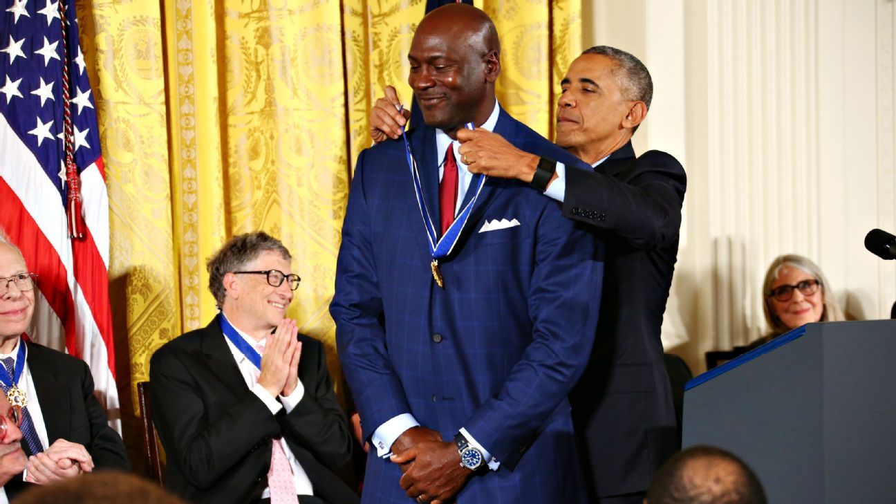 Michael Jordan, Kareem and Vin Scully among Presidential Medal of Freedom winners